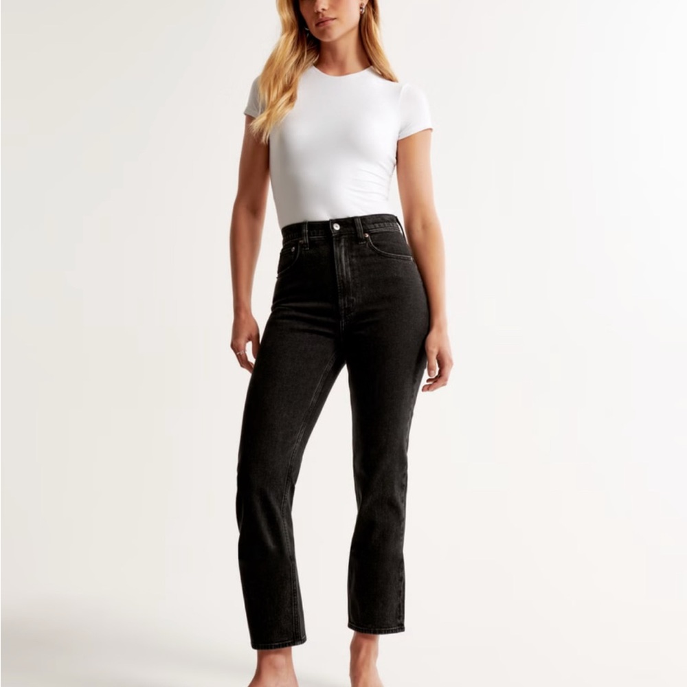 Abercrombie & Fitch High Rise Straight Ankle Black Jeans